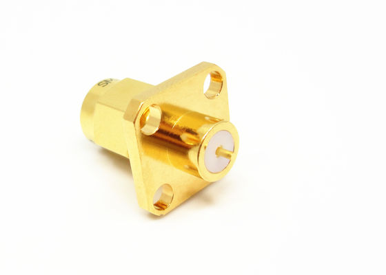 Los 4 agujeros de cobre amarillo femeninos 18GHz ensanchan conector recto del soporte SMA RF